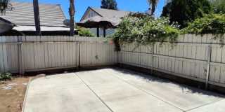 Charming 4-Bedroom Home with Solar & Spacious Yard Gallery 24