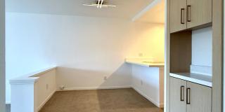 Recently Updated One Bedroom condo in the desirable Shelter Ridge Complex for rent! Gallery 11