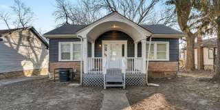 MOVE IN SPECIAL* $250 Off First Full Month's Rent OR Free 55in TV! Beautiful 2 Bedroom 1 Bathroom Home in Kansas City! Gallery 3