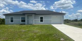 SPACIOUS 3Bd / 2 Ba SINGLE FAMILY HOUSE AVAILABLE SPACIOUS 3Bd / 2 Ba SINGLE FAMILY HOUSE AVAILABLE Gallery 1