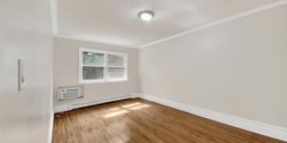 4392 Carpenter apt #2 Avenue Gallery 19