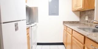 400 Massachusetts Ave Gallery 3