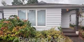 650 Breys Ave NE Gallery 1