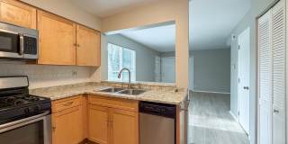 2615 Oakshire Court Gallery 5