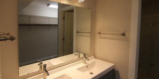 Cozy 2 Bedroom 2 Bath Condo in Iowa City! Gallery 10