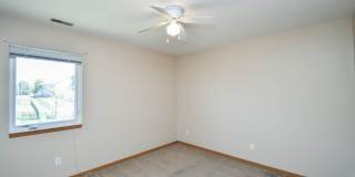 Spacious 2-Bedroom Townhome with Attached Garage in Brandon! Spacious 2-Bedroom Townhome with Attached Garage in Brandon! Gallery 25