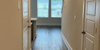 Desirable 3/2.5 Townhome Available Now! Gallery 3