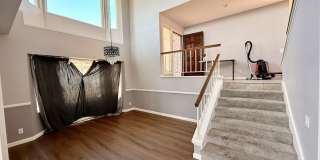 Large 3 bedroom home in quiet neighborhood cul-de-sac with amazing views Large 3 bedroom home in quiet neighborhood cul-de-sac with amazing views Gallery 8