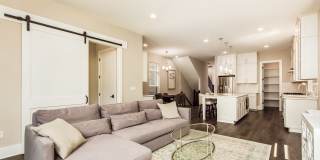 933 Pullman Place Gallery 3