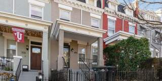 1932 SUMMIT Place NE Gallery 2