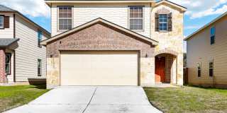 Silver Oaks 4 Bedroom with Covered Patio & Large Living Space Gallery 1