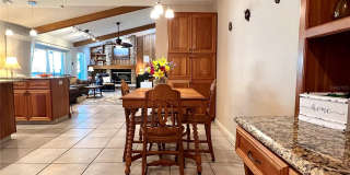 2715 MONTAGUE COURT E Gallery 24