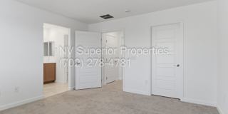 NW! 3 Bedroom Townhouse!! Gated!! Parks!! All Tile Floors Downstairs!! 2 Car Garage!!! Gallery 31