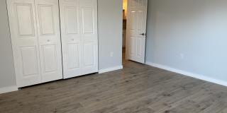 82 Longview Street Gallery 13
