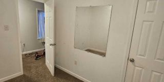 219 N Lawrence Street Gallery 5