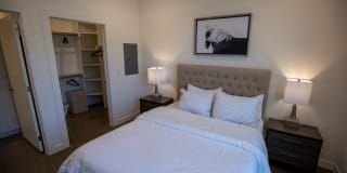 The Madison Gallery 16