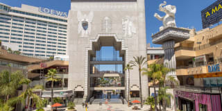 The Vantage Gallery 47