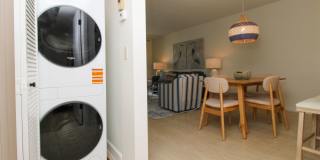 ** CANAL VIEW 2 BEDROOM\2 BATH CONDO ** SEASONAL OR ANNUAL ** BLUE POINT CLOSE TO DOWNTOWN NAPLES AND NAPLES BEAUTIFUL BEACHES ** CANAL BOAT SLIP AVAILABLE ** Gallery 35