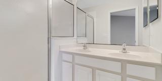 2 bedroom 2.5 bathroom Townhome in Cypress Landing Gallery 20