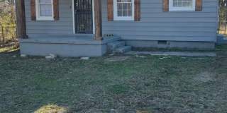 747 Whitney Avenue Gallery 1