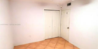 690 SW 120th Ave Gallery 16