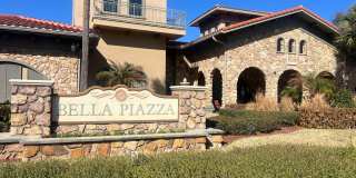 Spacious 3 bedroom Condo with Resort-Style Living! Gallery 1