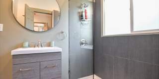 1600 N Kingsley Dr Gallery 15