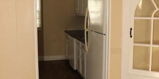 PRELEASING for AUGUST! Walk to Ball State! Spacious 4BR with Fenced Yard & Garage Gallery 20