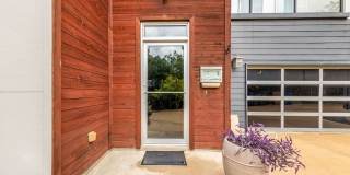 Gorgeous Fully Furnished Home in Brentwood - Short Term Lease Options Available Gorgeous Fully Furnished Home in Brentwood - Short Term Lease Options Available Gallery 4