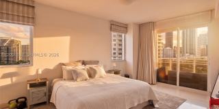 901 Brickell Key Blvd Gallery 3