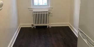 Bayard Manor Gallery 115