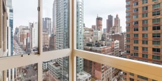 777 6th Avenue Gallery 52