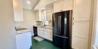 534 West Pennsylvania Avenue (Placement Only) Gallery 9