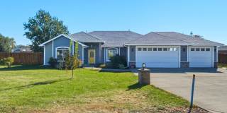 18 Sterling Ln Gallery 1