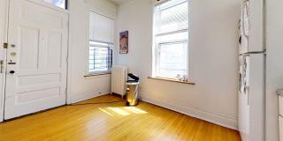 Top Floor Wrigleyville Two Bed Includes Heat Gallery 9