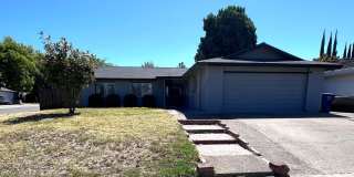 UPDATED 3 BEDROOM HOUSE W/ RV ACCESS!! UPDATED 3 BEDROOM HOUSE W/ RV ACCESS!! Gallery 1
