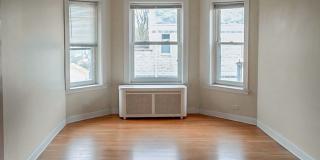 4857 North Paulina St. Apt. Gallery 11