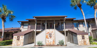 Annual Unfurnished 2 Bed 1 Bath Second Floor Condo located in Par Four at Capri Isles! Gallery 1