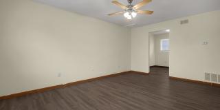 2 Bedroom Spacious Townhouse Gallery 10