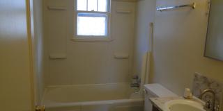 3916 W Albion St Gallery 7