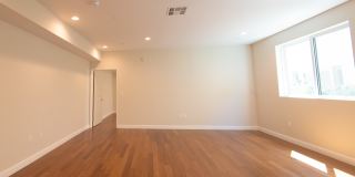 1452 S Bedford St Gallery 13