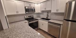 1965 SW Silver Pine Way unit: E-1 Gallery 1