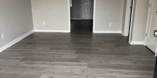 2 bedroom 1.5 bathroom townhouse Gallery 5