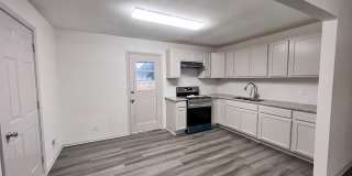 208 N 36th Street Gallery 5