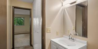 Eastgate Apartments Gallery 94