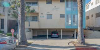 928 4th Street Gallery 1