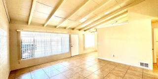 Swan Court Apartments - 1 and 2 Bedroom Homes! Gallery 12