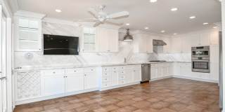 4 White Water Gallery 26