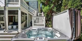 663 Yorkshire Road NE Gallery 62