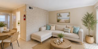 2929 Dunvale Gallery 6